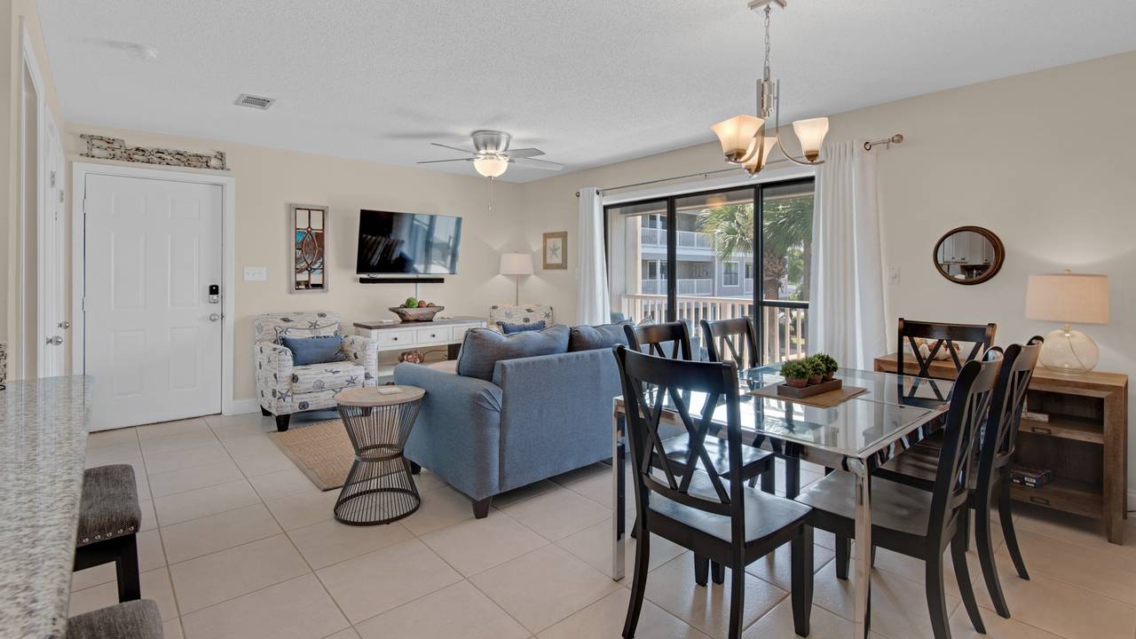 Beachwood Villas 11E Main Living Area Beachwood Villas 11E Main Living Area