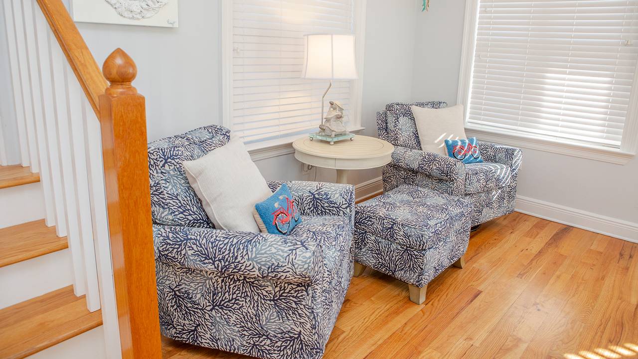 Frankly Beachn Frankly Beachn