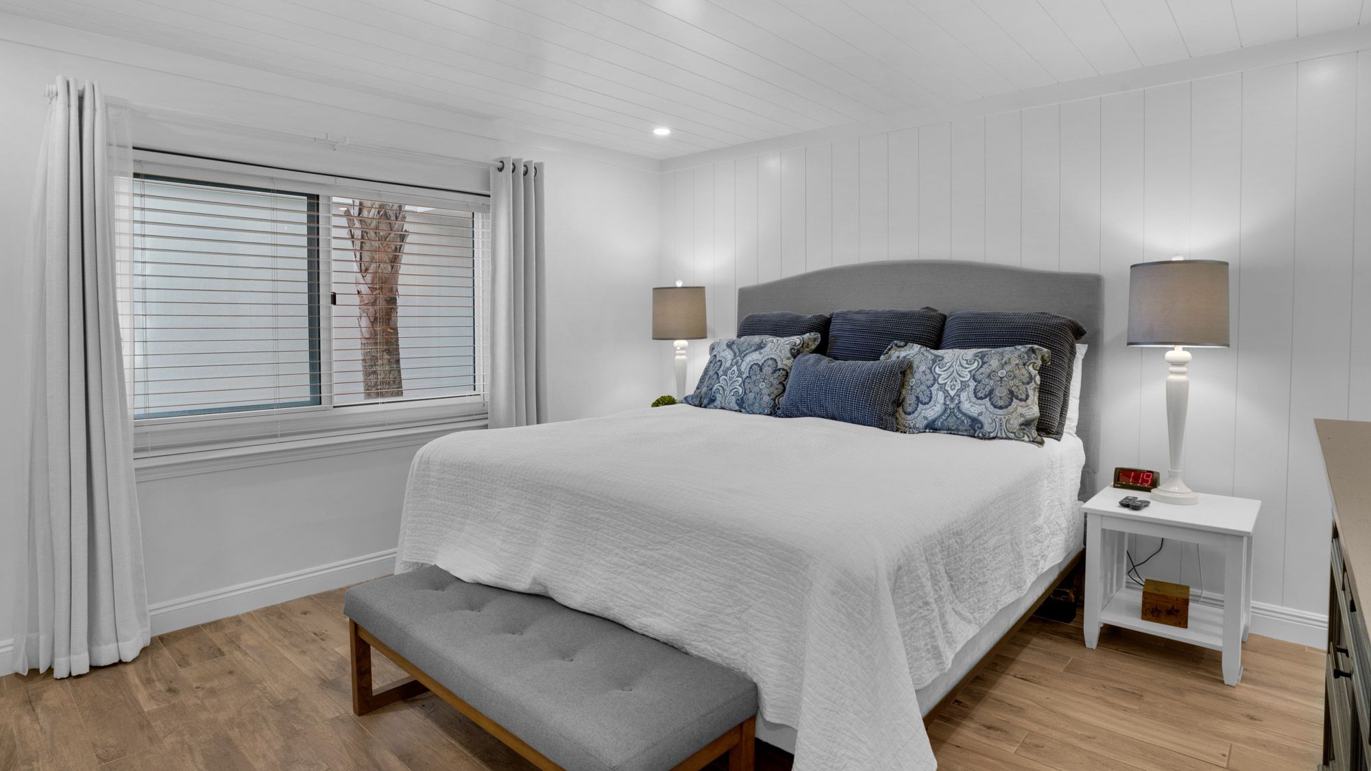 Sand Cliffs 106 - Bedroom 1