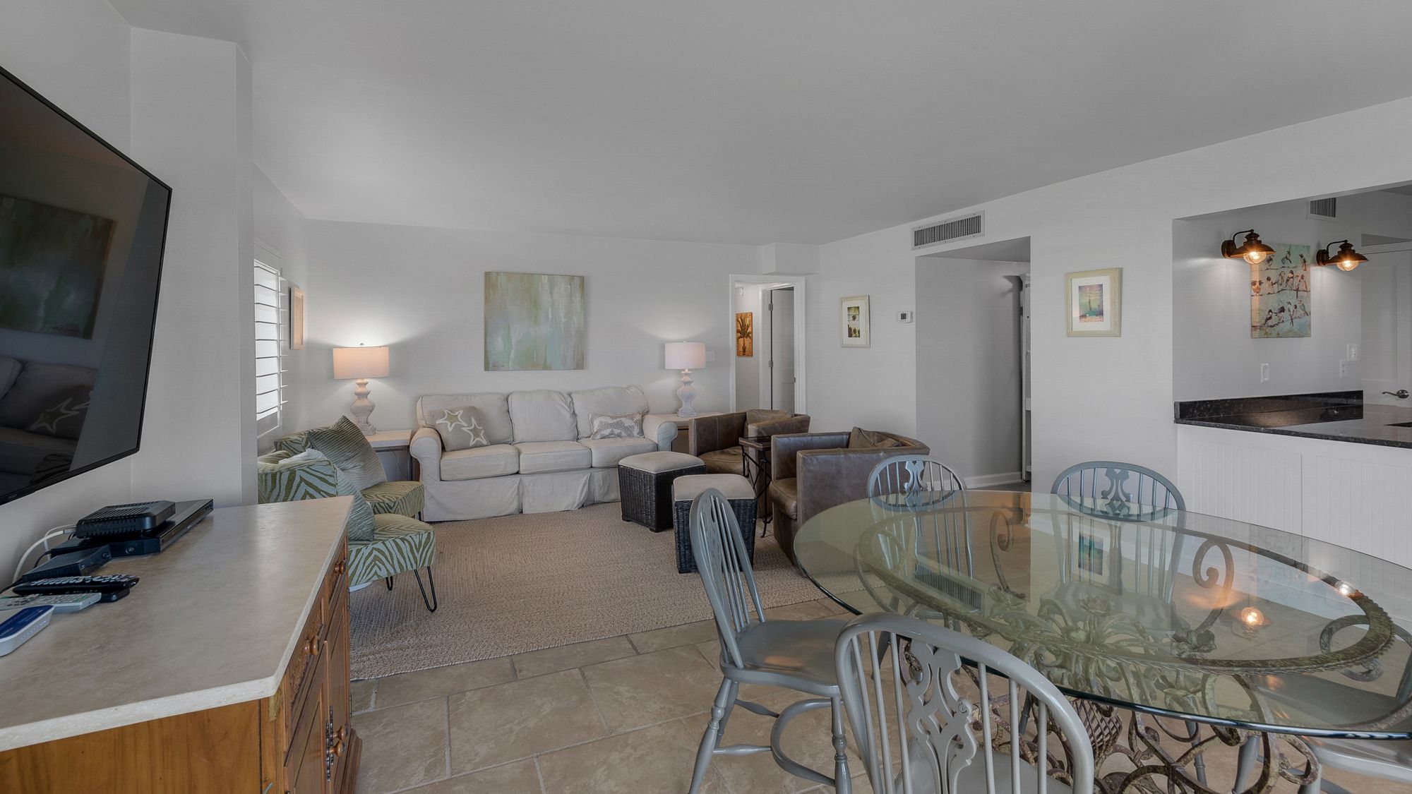 Sand Cliffs 117 Dining Area