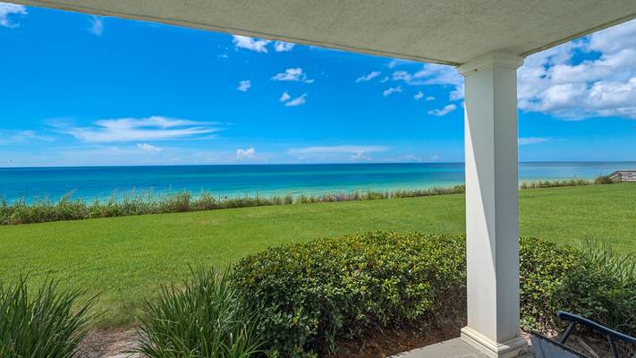 Sand Cliffs 117 Patio and Gulf Access Sand Cliffs 117 Patio and Gulf Access
