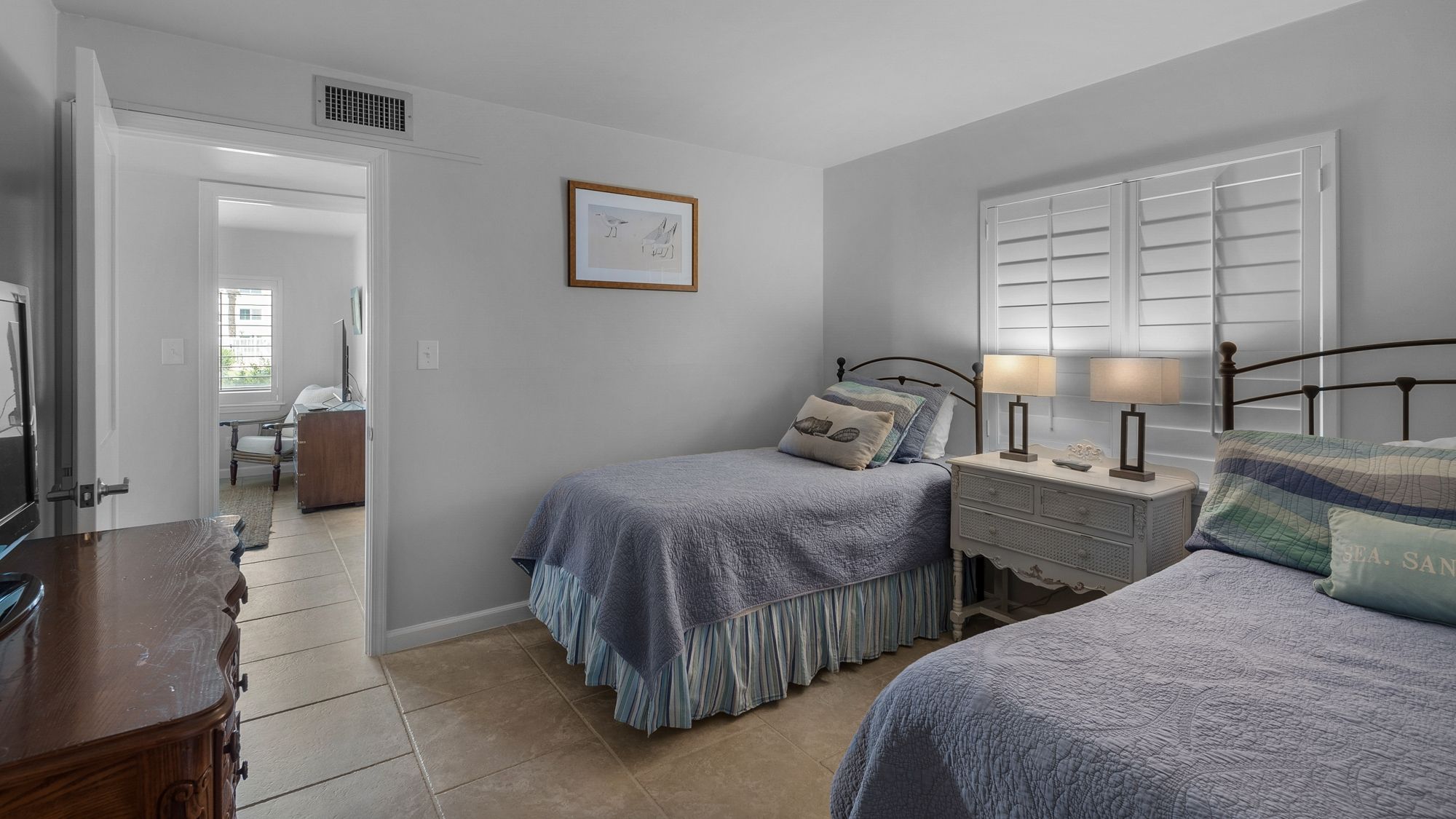 Sand Cliffs 117 Guest Bedroom with 1 full bed and 1 twin bed