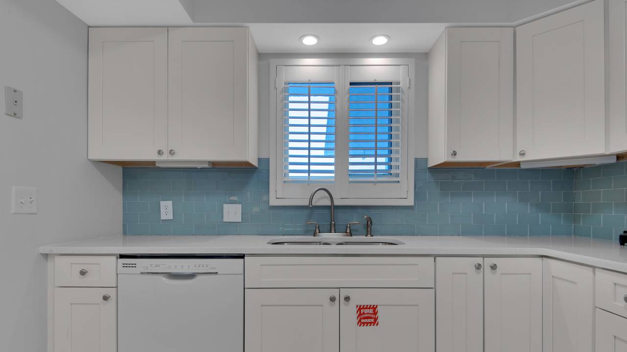 Sand Cliffs 214 Kitchen Sand Cliffs 214 Kitchen