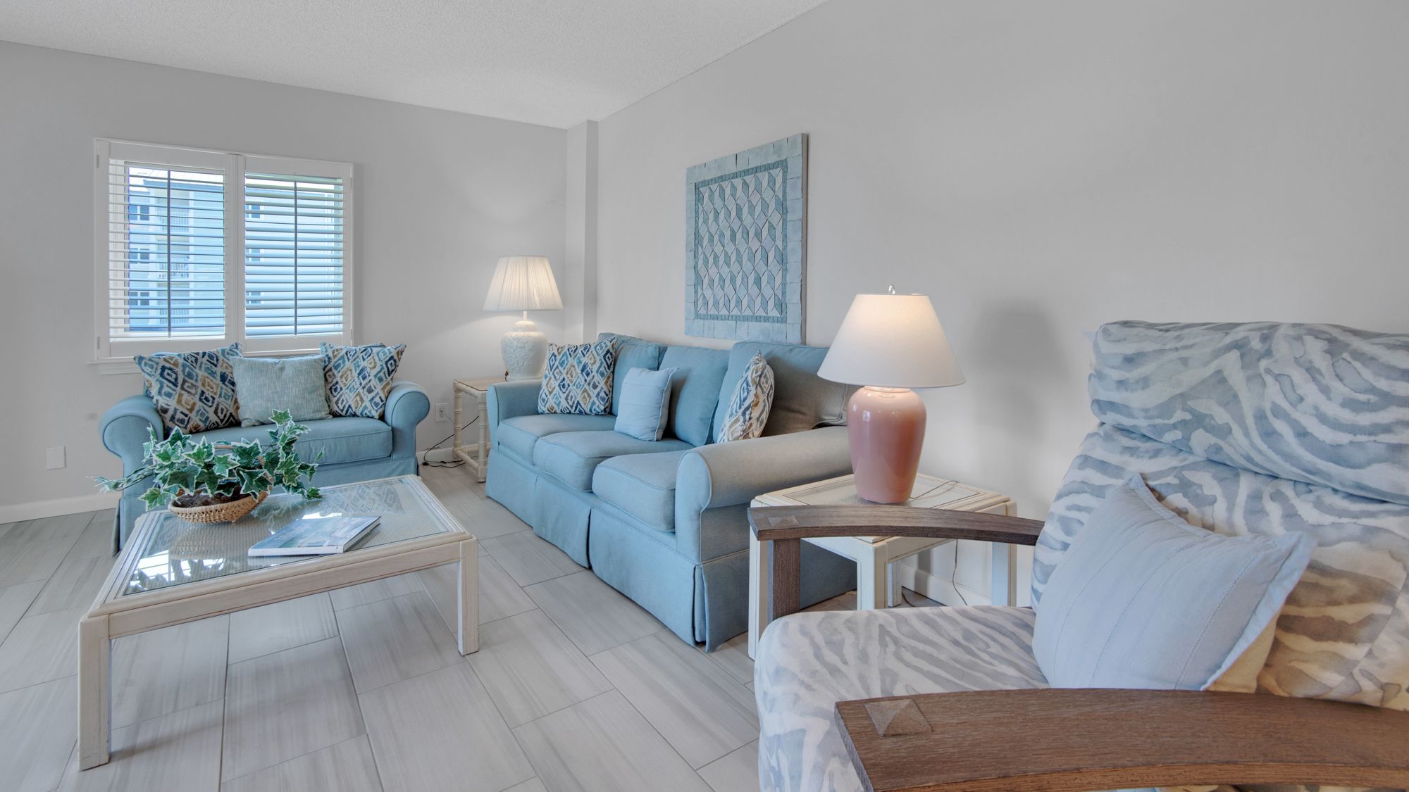 Sand Cliffs 214 Living Area