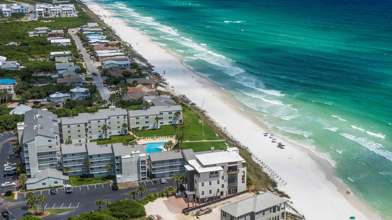 Sand Cliffs Grounds and Amenities Sand Cliffs Grounds and Amenities