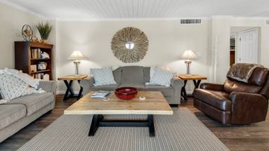 Sand Cliffs 415 Sand Cliffs 415