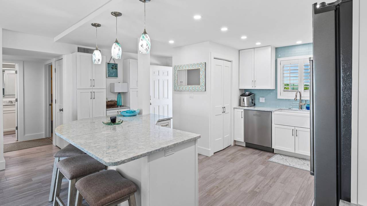 Sand Cliffs 509 Sand Cliffs 509