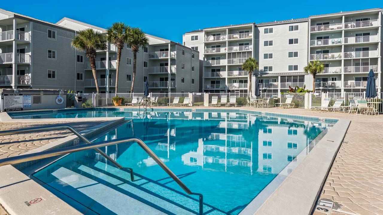 Sand Cliffs 509 Sand Cliffs 509