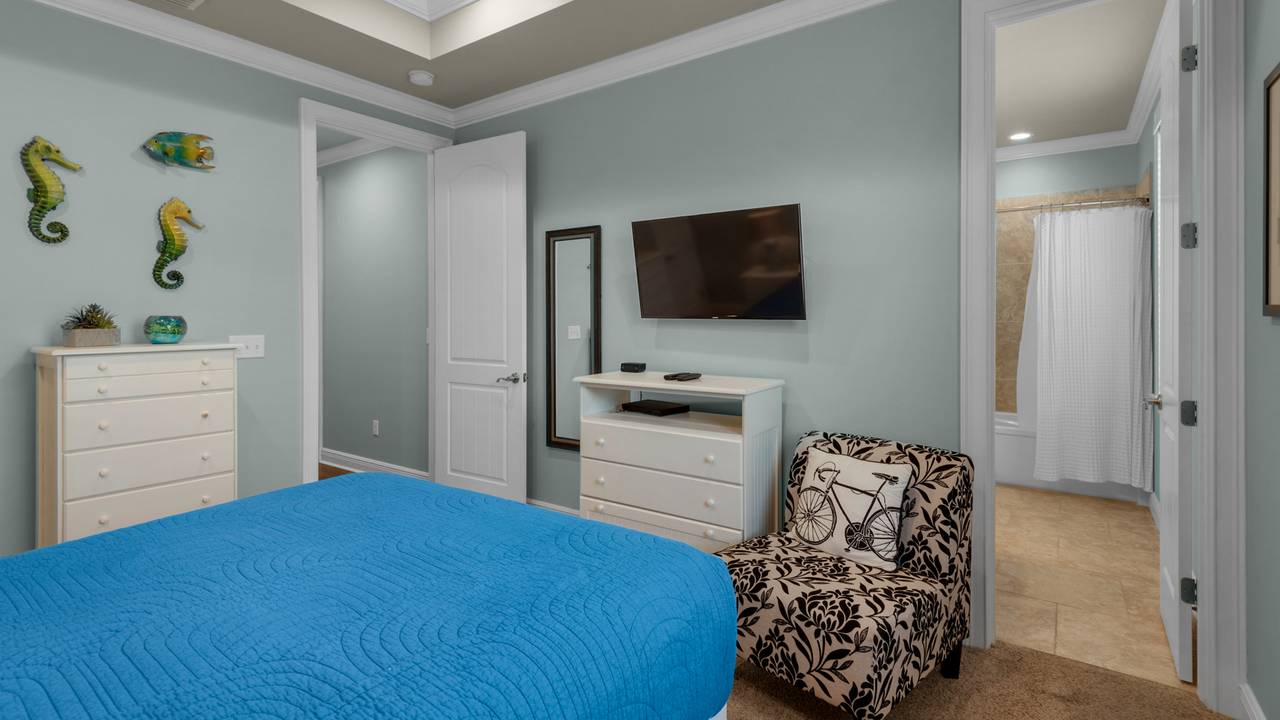 Beach Bike Escape 2nd Floor Queen Bedroom Beach Bike Escape 2nd Floor Queen Bedroom