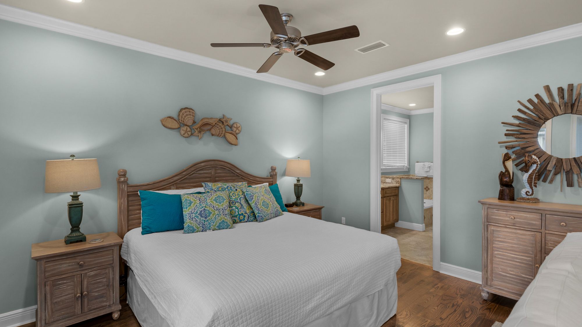 Beach Bike Escape 2nd Floor King Bedroom