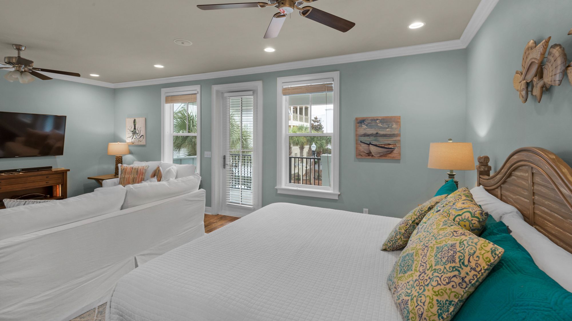 Beach Bike Escape 2nd Floor King Bedroom