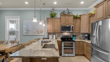 Beach Bike Escape Dining and Kitchen Beach Bike Escape Dining and Kitchen