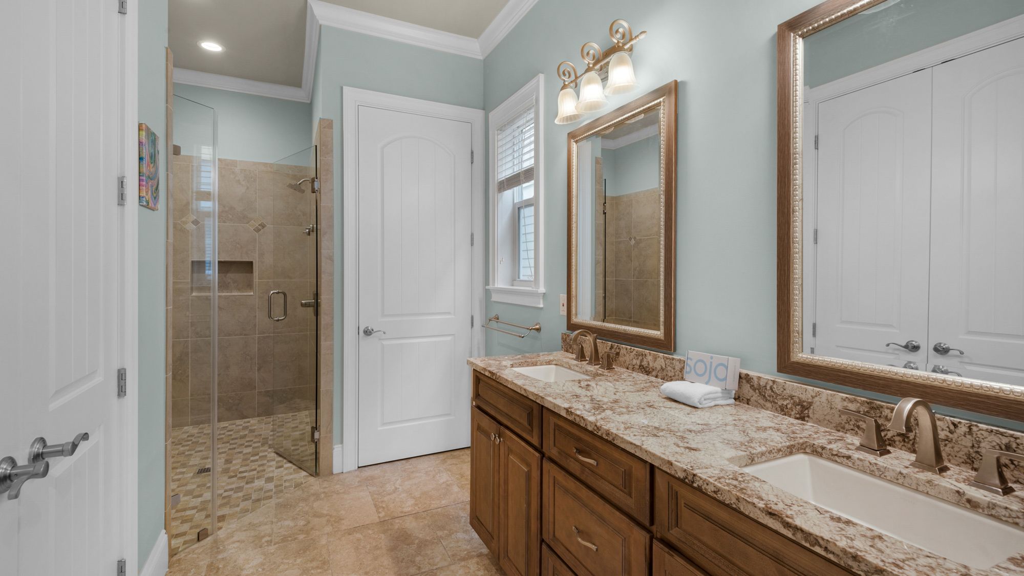 Beach Bike Escape 1st Floor Private Bathroom