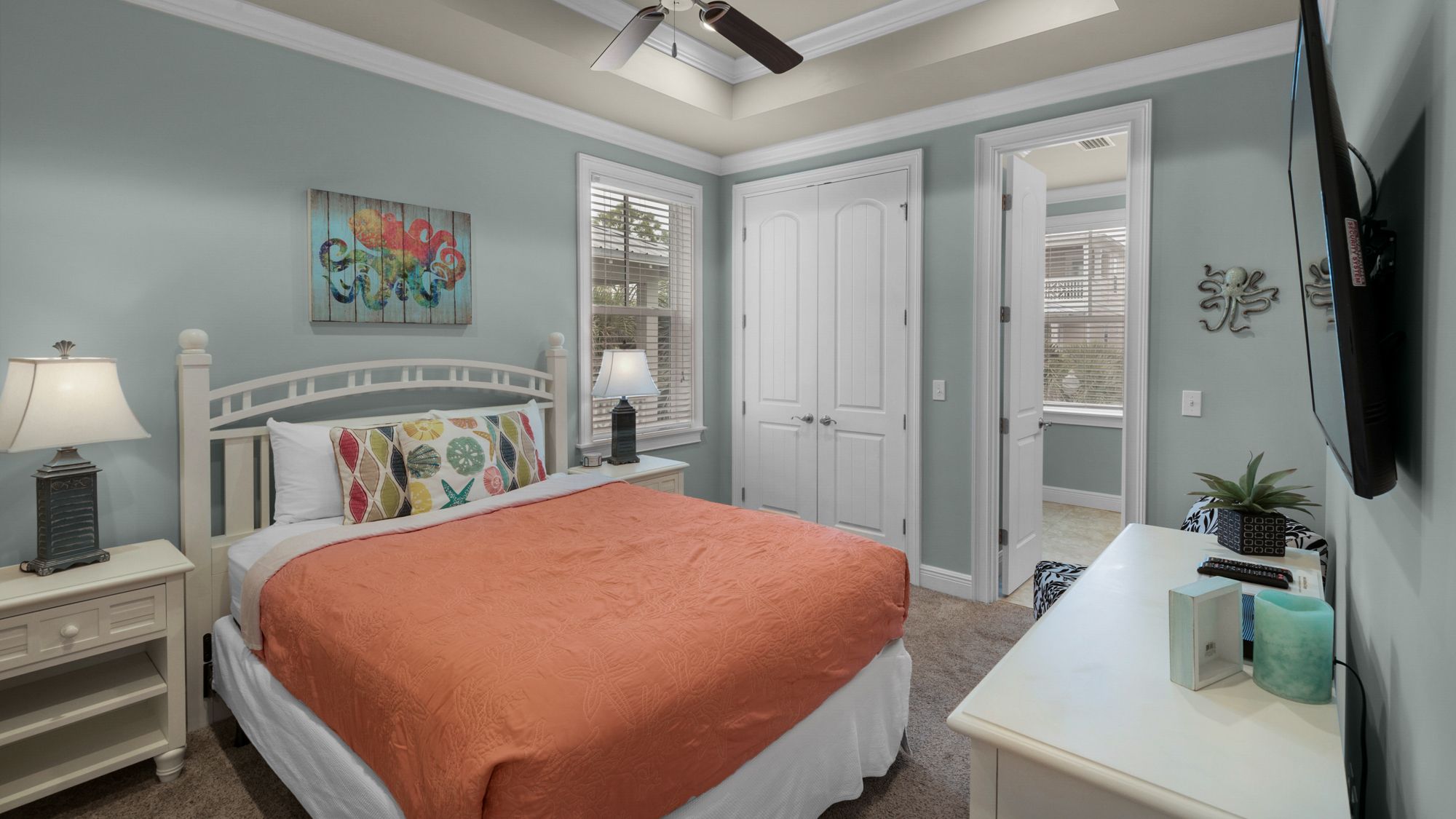 Beach Bike Escape 2nd Floor Queen Bedroom