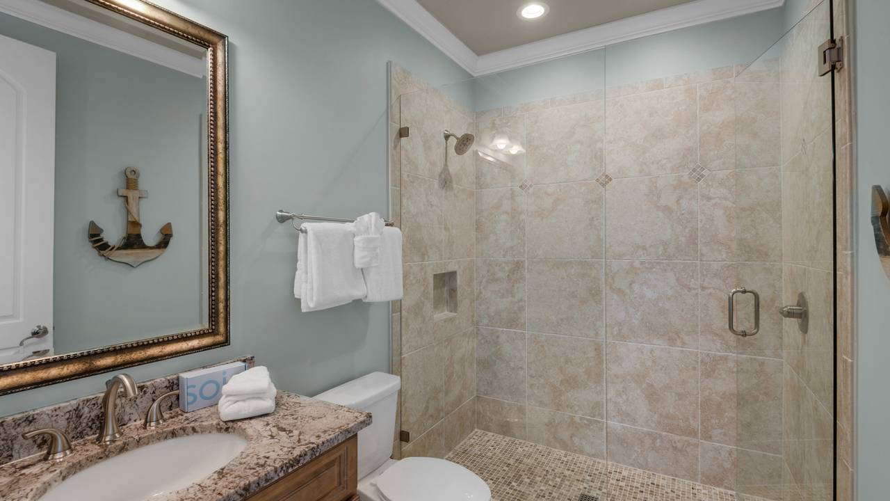 Beach Bike Escape 3rd Floor Bathroom Beach Bike Escape 3rd Floor Bathroom