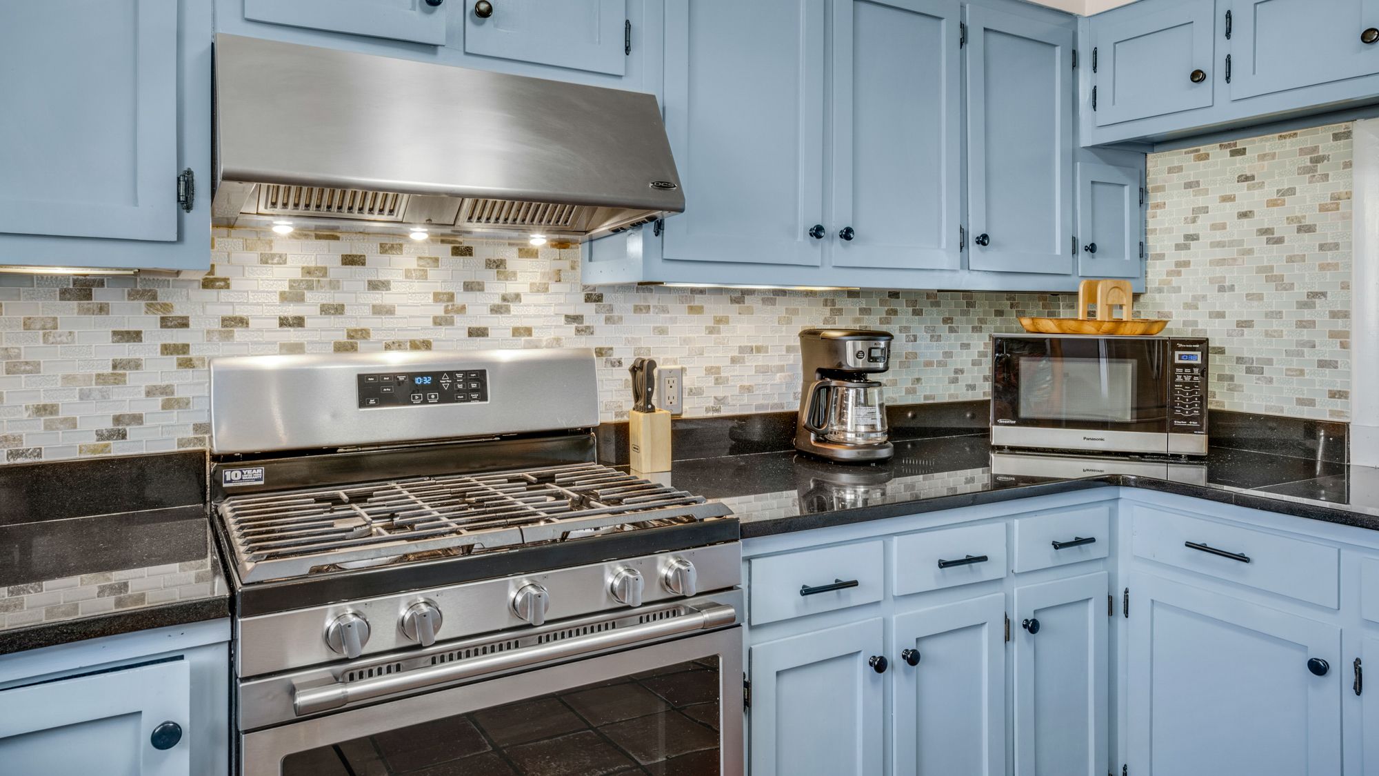 Paradise Cottage Too Kitchen