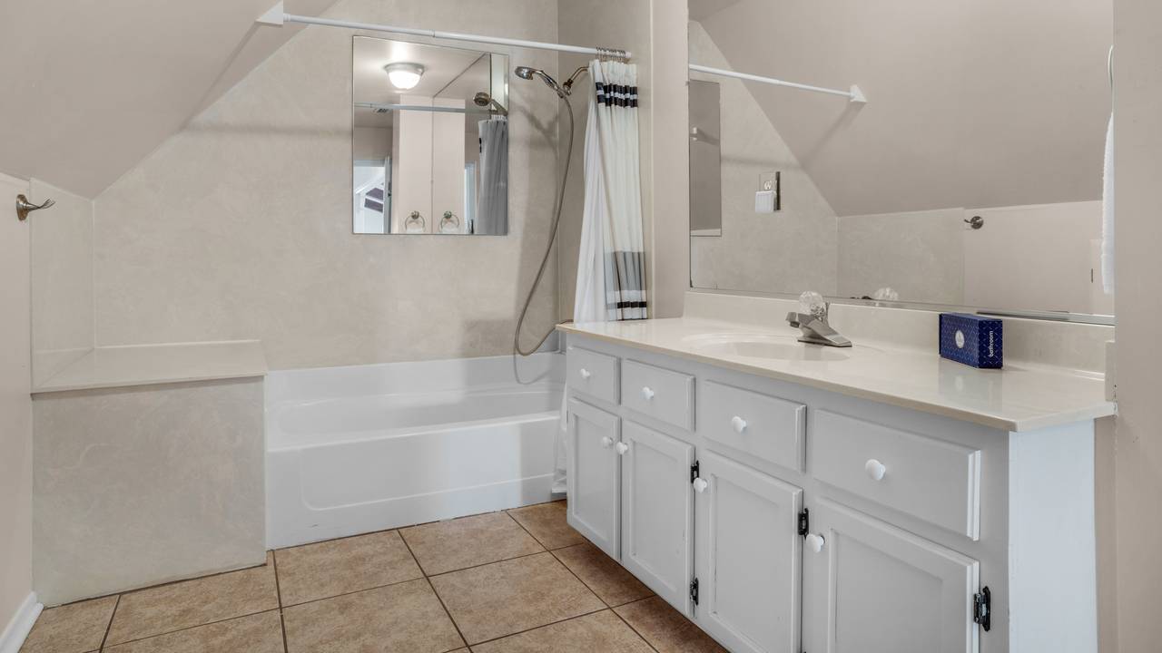 Paradise Cottage Too Bathroom Paradise Cottage Too Bathroom