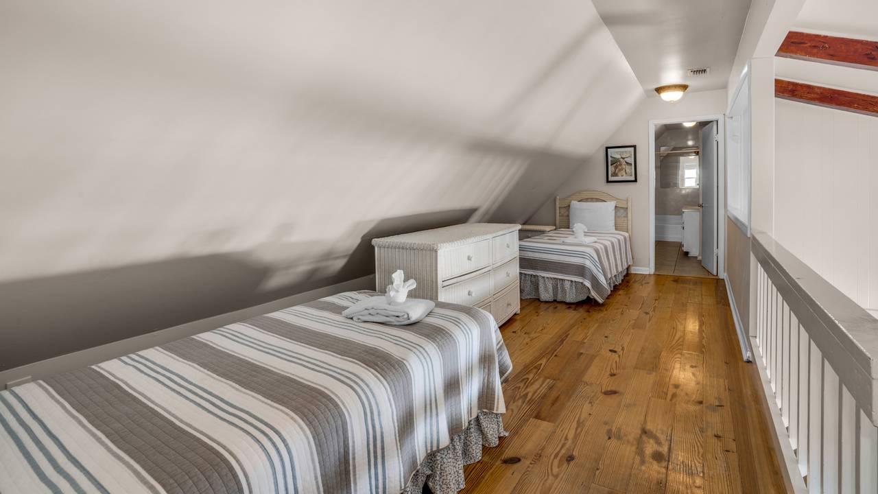 Paradise Cottage Too Bedroom Paradise Cottage Too Bedroom