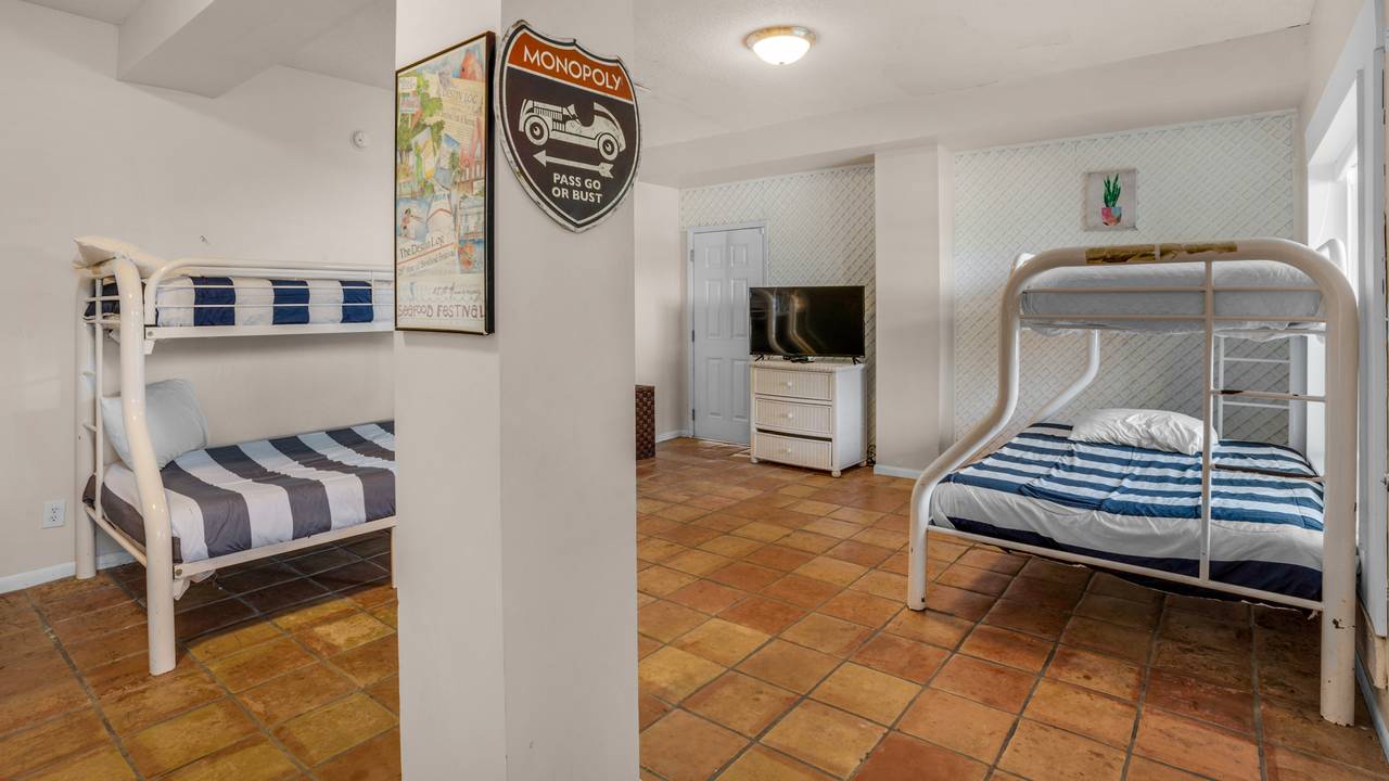 Paradise Cottage Too Bedroom Paradise Cottage Too Bedroom