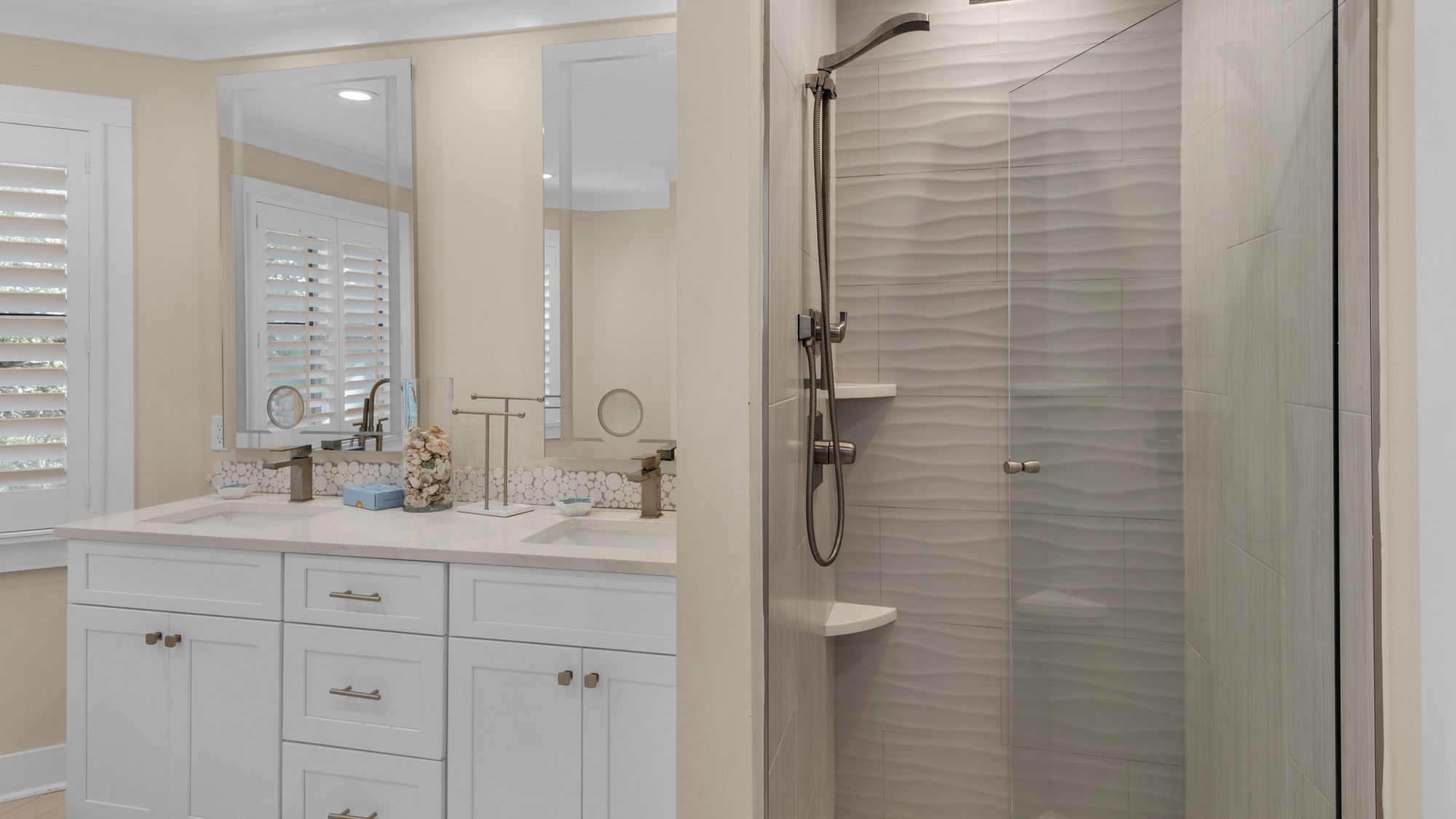 Petit Bonheur 2nd Floor Private Bathroom