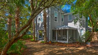 Petit Bonheur Exterior Petit Bonheur Exterior