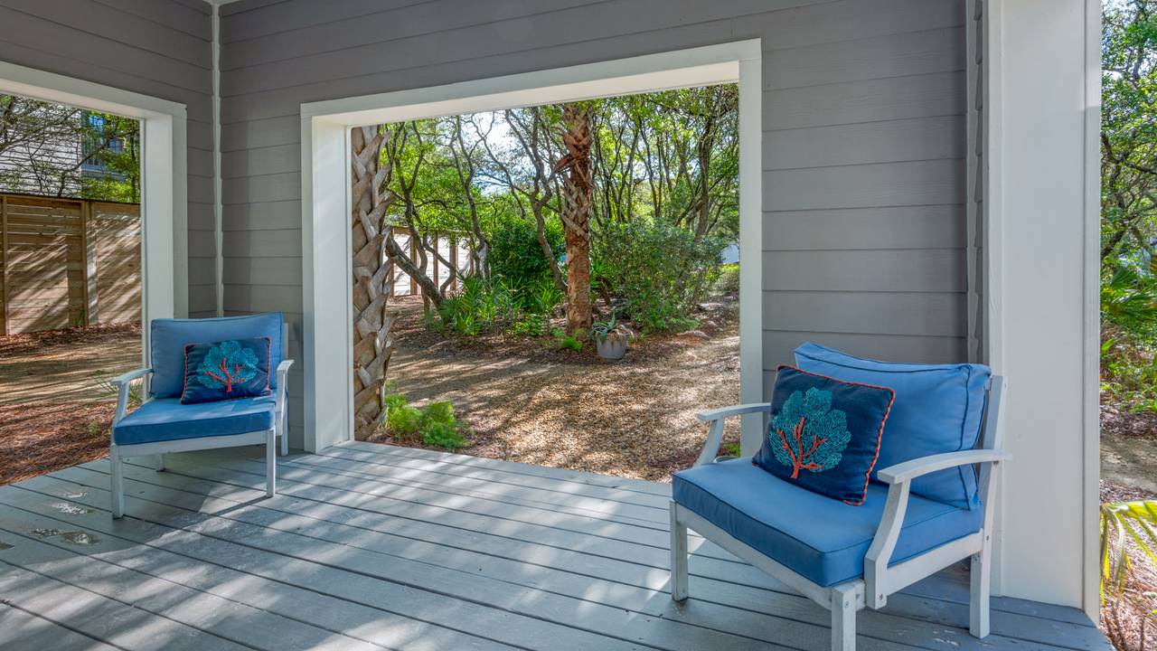 Petit Bonheur Exterior Petit Bonheur Exterior