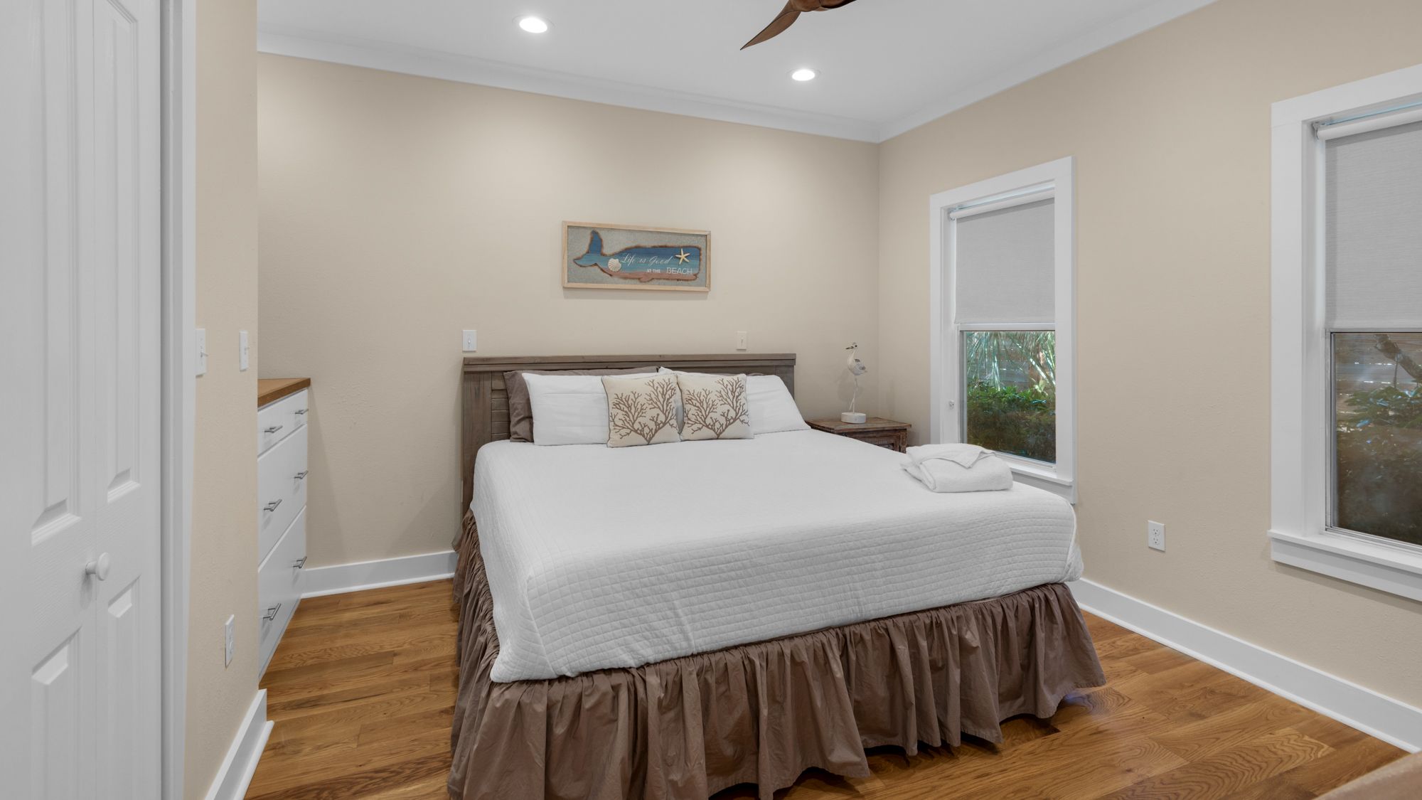 Petit Bonheur 1st Floor King Bedroom