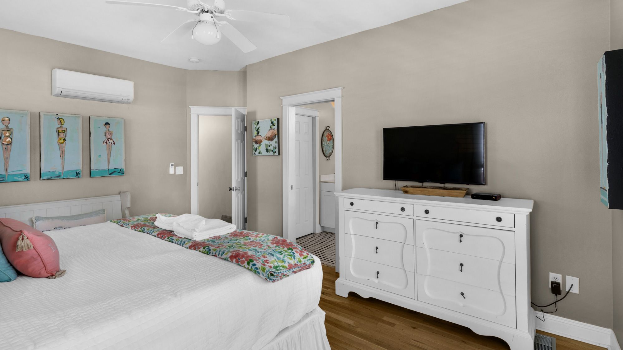 Memory Maker 3rd level - Master Bedroom