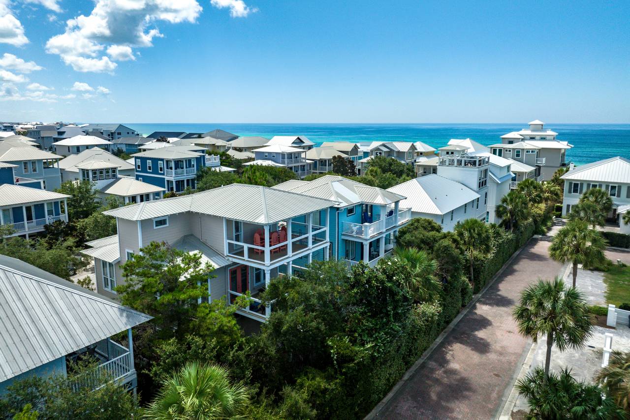 Memory Maker - Aerial Shot Memory Maker - Aerial Shot