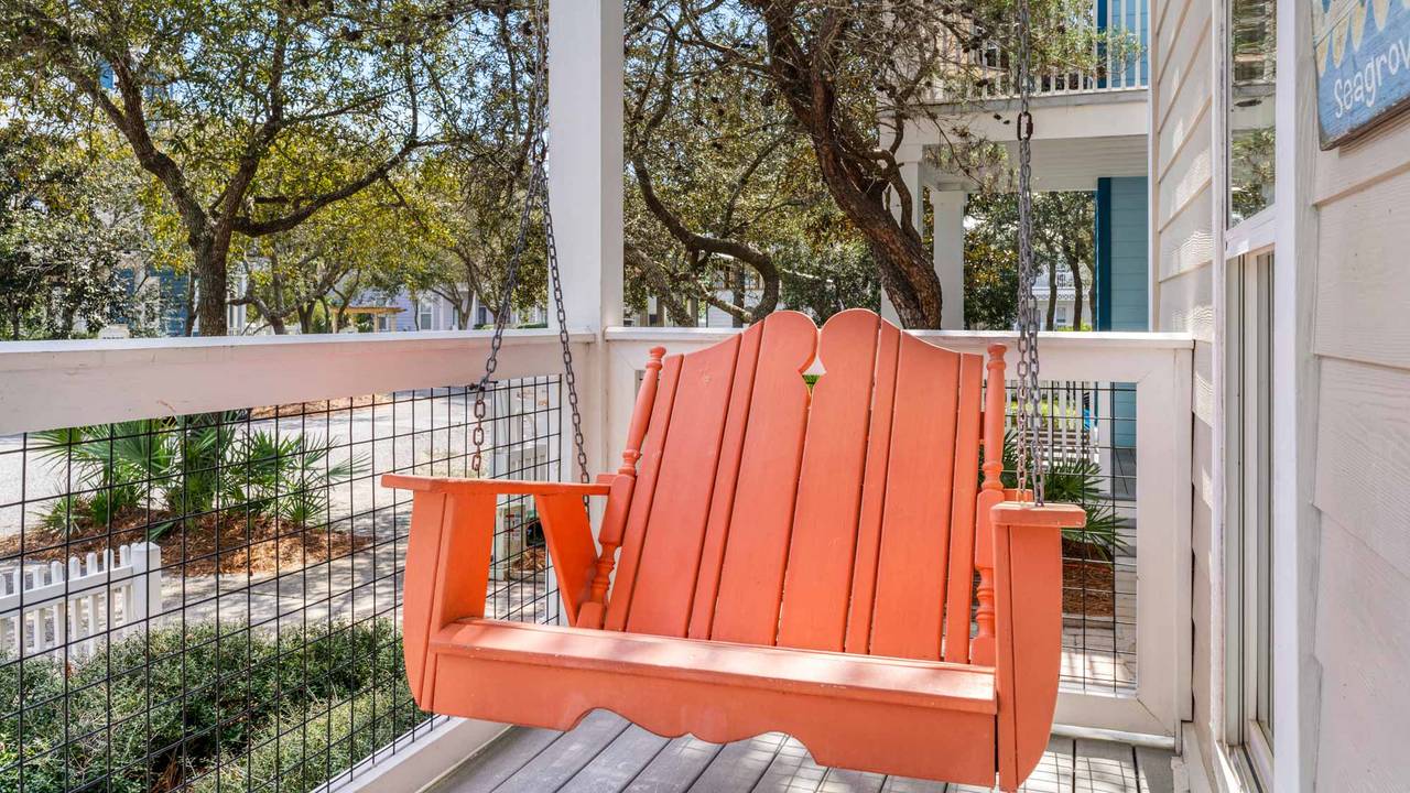 Memory Maker - Porch swings Memory Maker - Porch swings