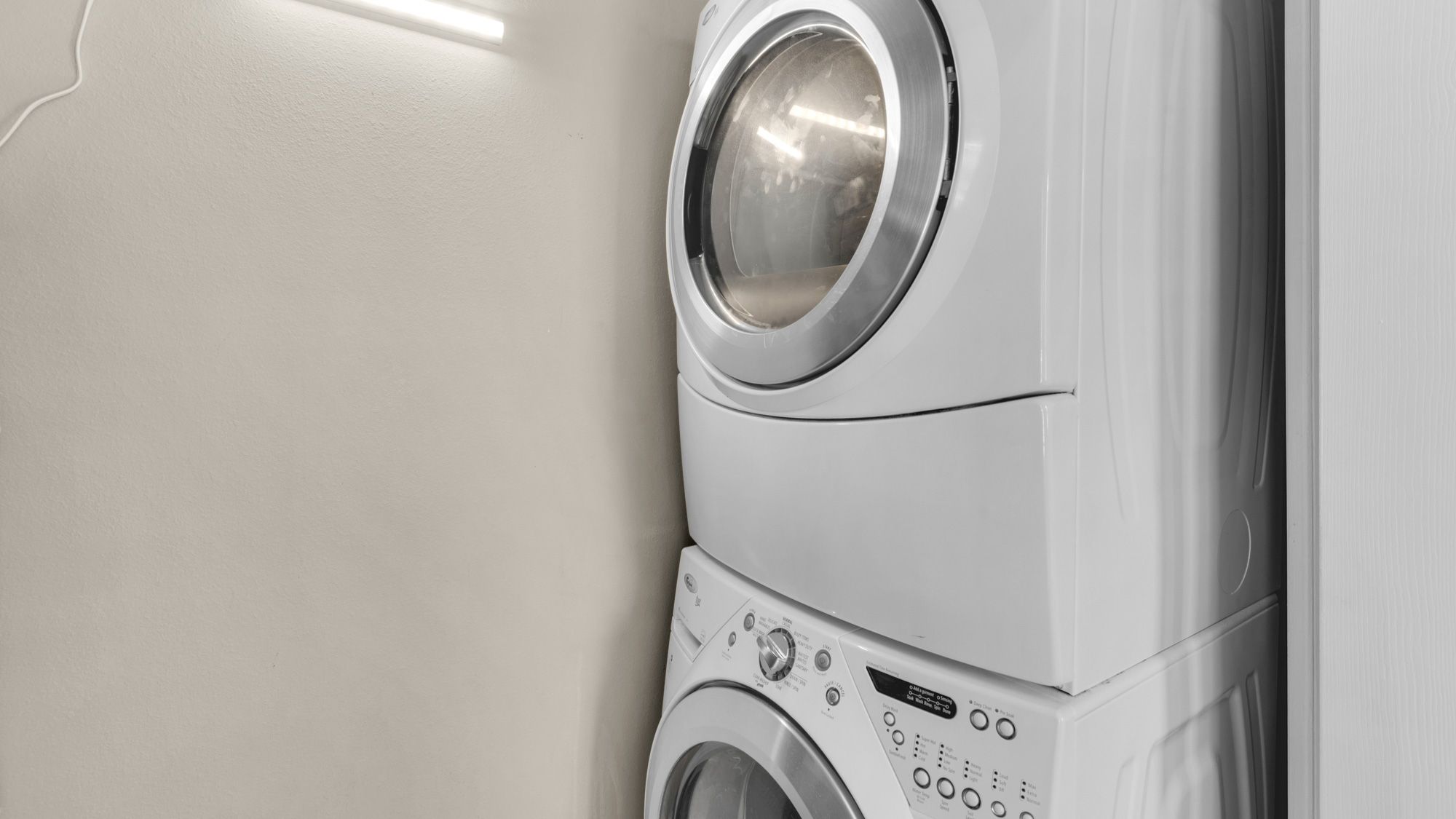 Memory Maker 1st level - Washer & Dryer