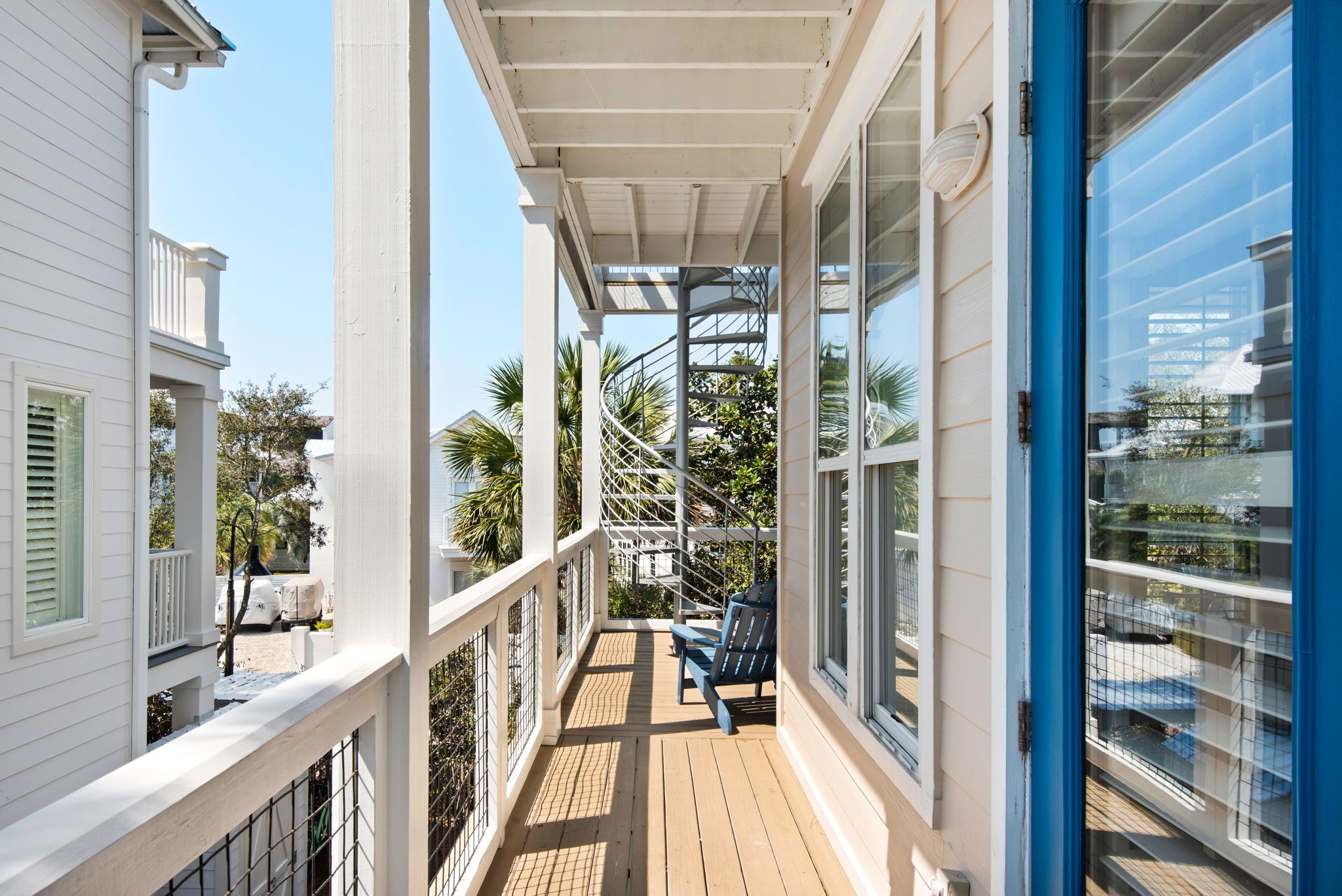 Memory Maker 2nd level - Balcony area