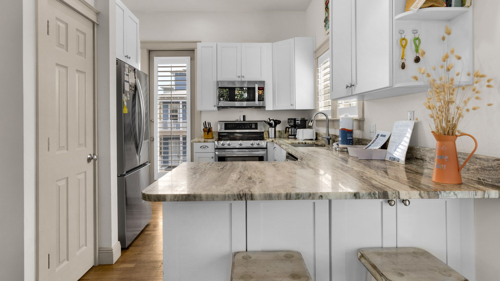 Memory Maker 2nd level - Kitchen area