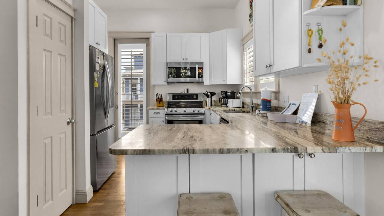 Memory Maker 2nd level - Kitchen area Memory Maker 2nd level - Kitchen area