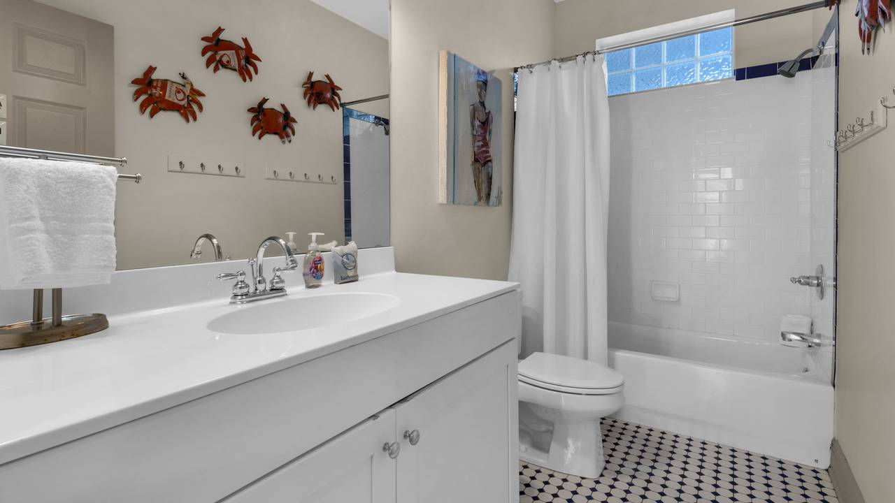 Memory Maker 1st level - Bedroom 1 Private Bath Memory Maker 1st level - Bedroom 1 Private Bath