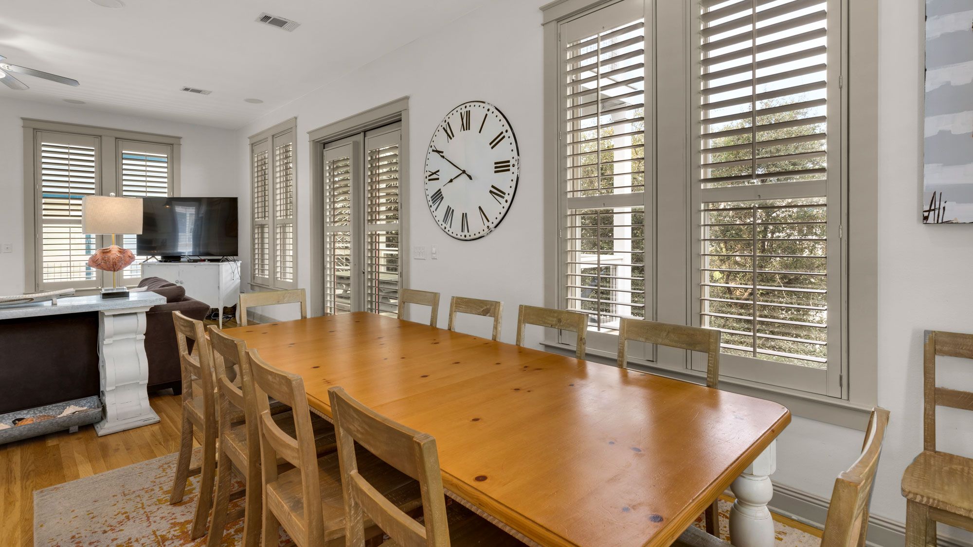 Memory Maker 2nd level - Dining area