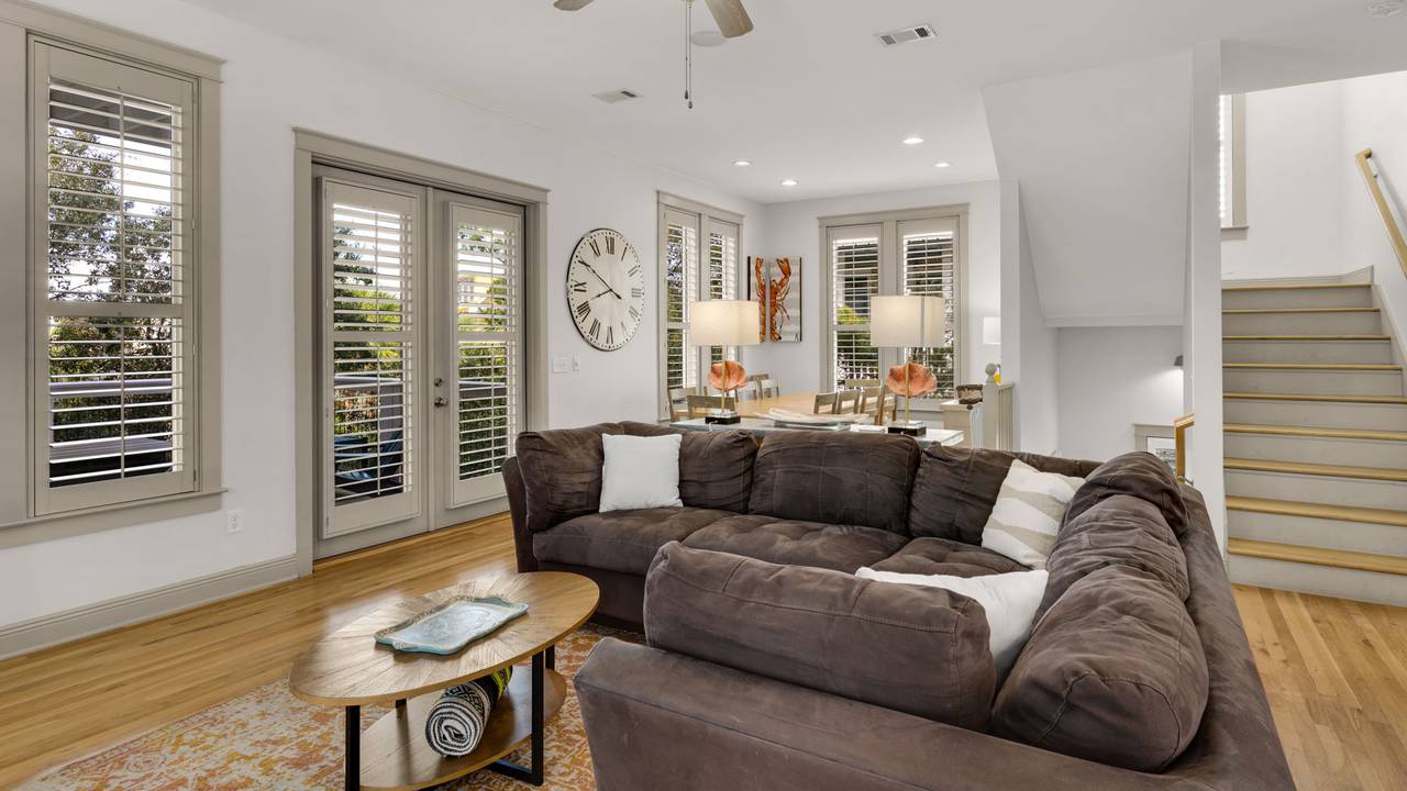 Memory Maker 2nd level - Main living area Memory Maker 2nd level - Main living area