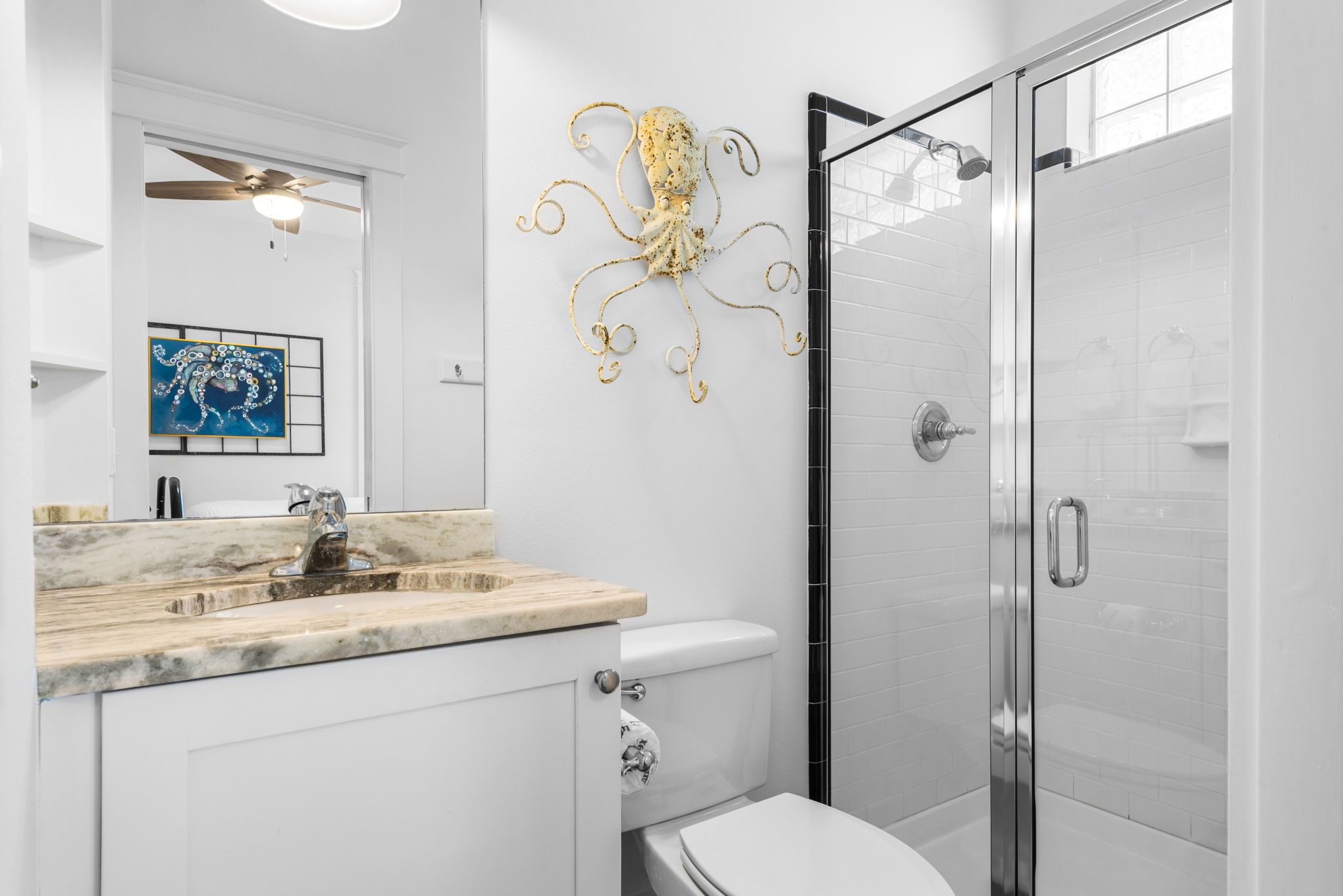 Memory Maker 1st level - Bedroom 2 & 3 Shared Bathroom