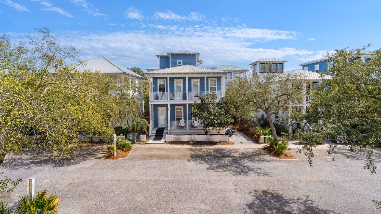 Memory Maker 2nd level - Balcony view Memory Maker 2nd level - Balcony view