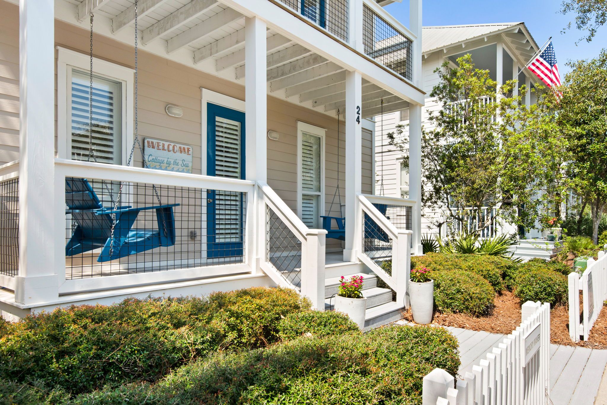 Memory Maker - Porch