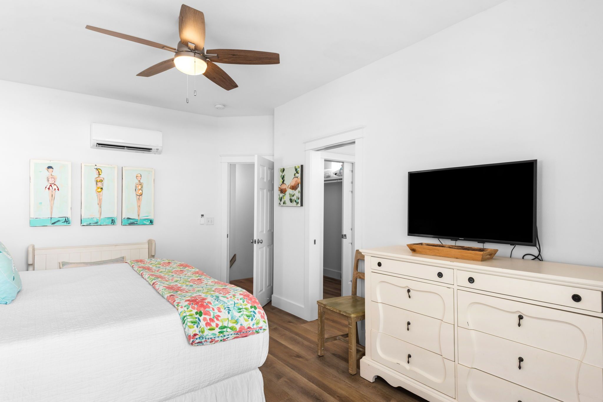 Memory Maker 3rd level - Master Bedroom