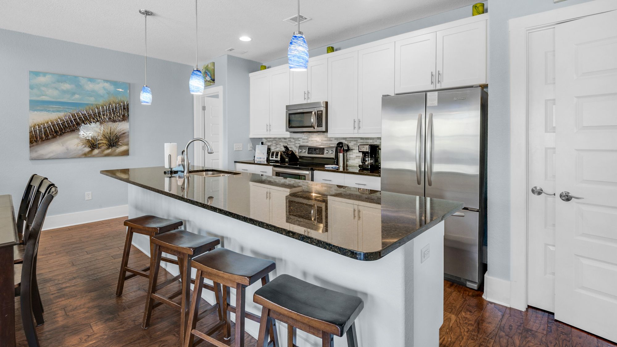 Little Bird's Nest Kitchen