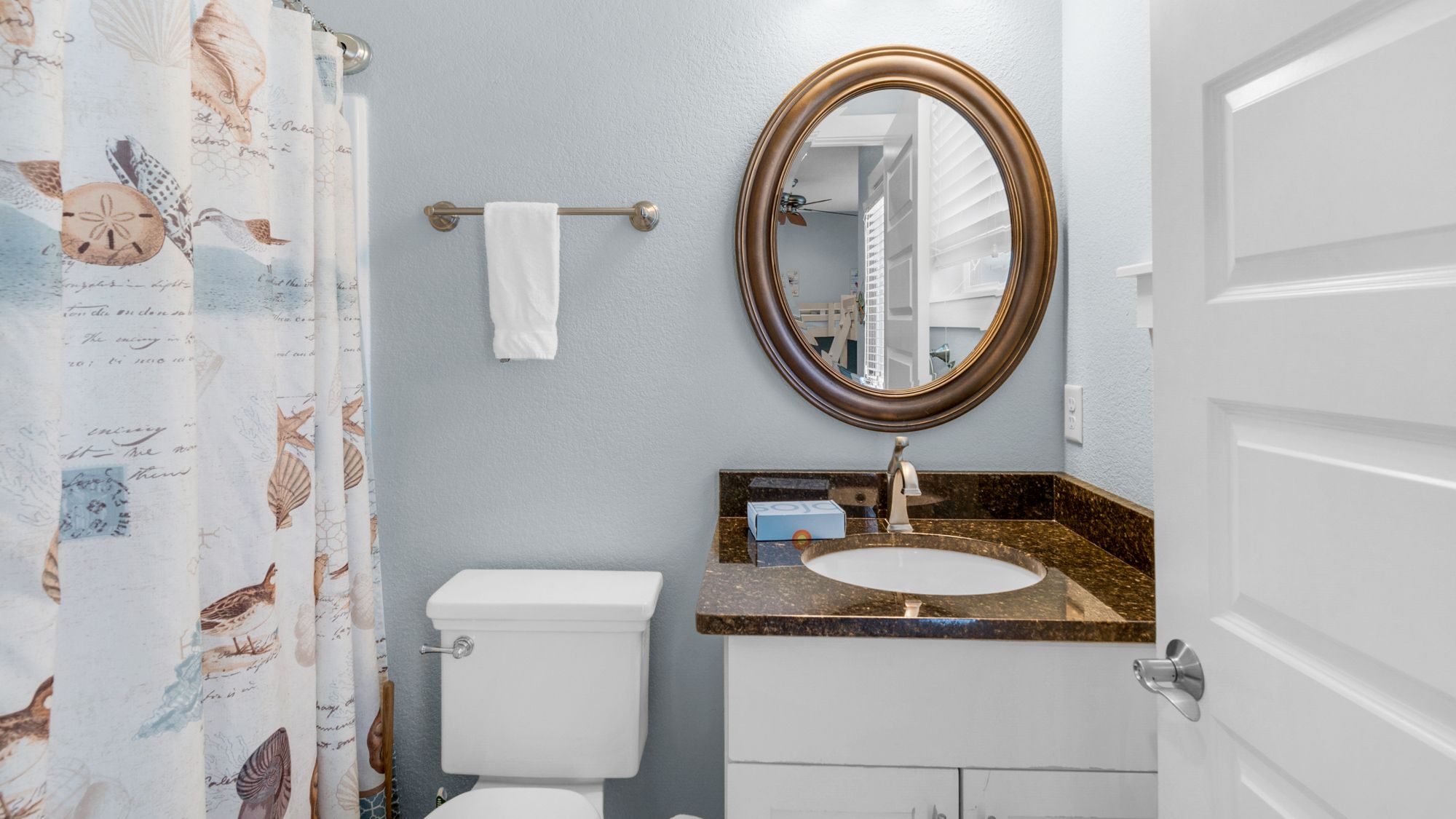 Little Bird's Nest Bathroom