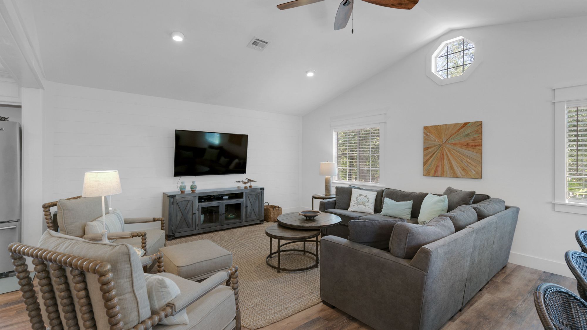 171 Seacrest Main Living Area