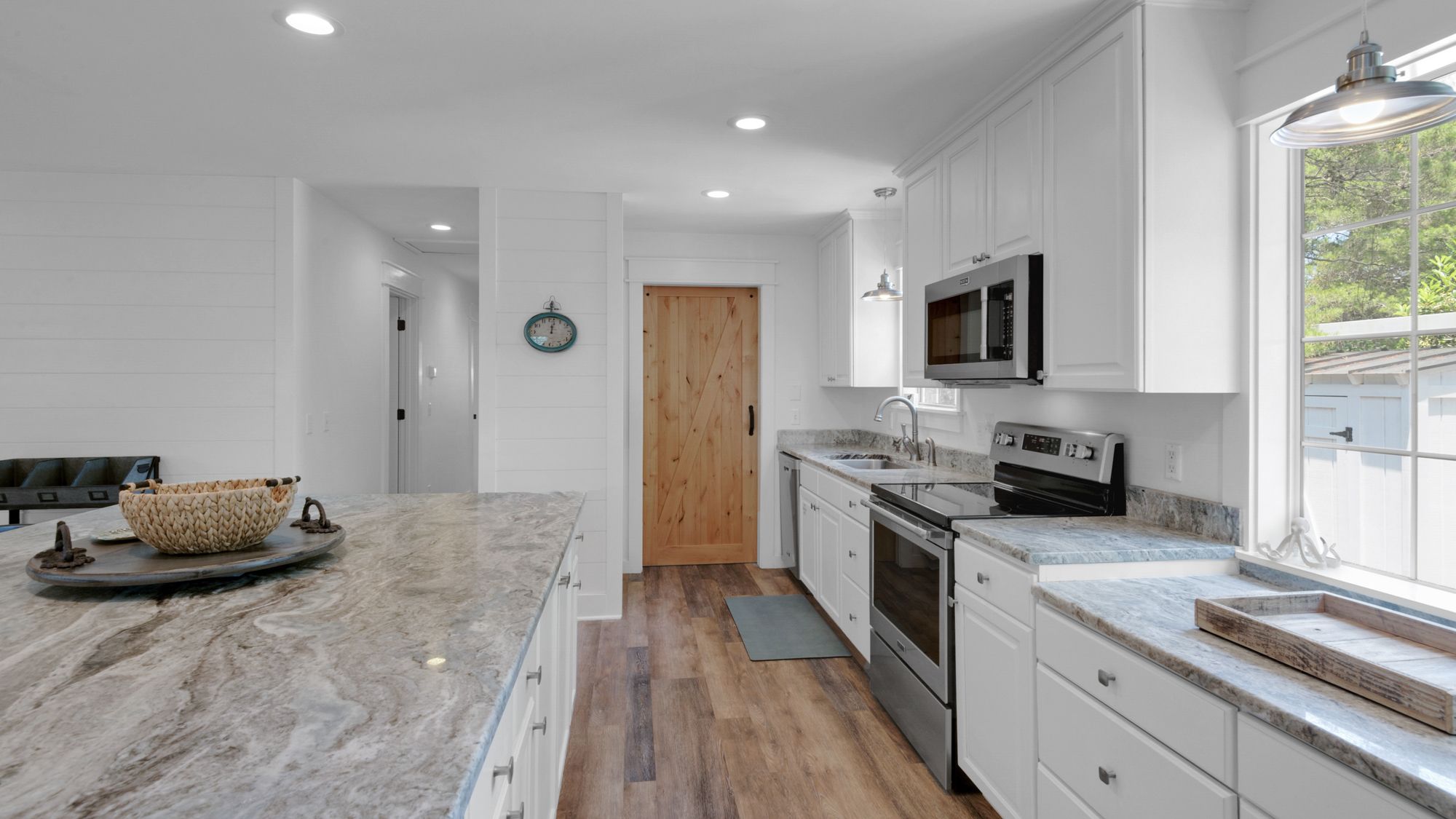 171 Seacrest Kitchen