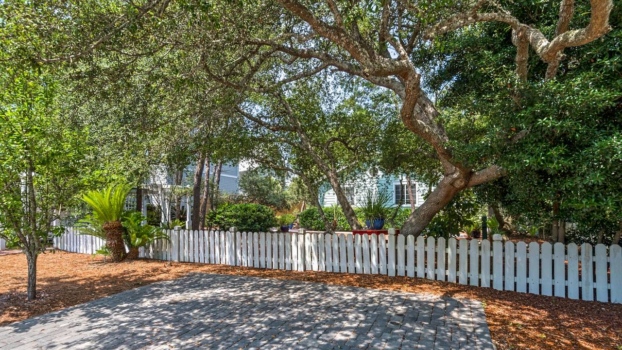 171 Seacrest Exterior 171 Seacrest Exterior