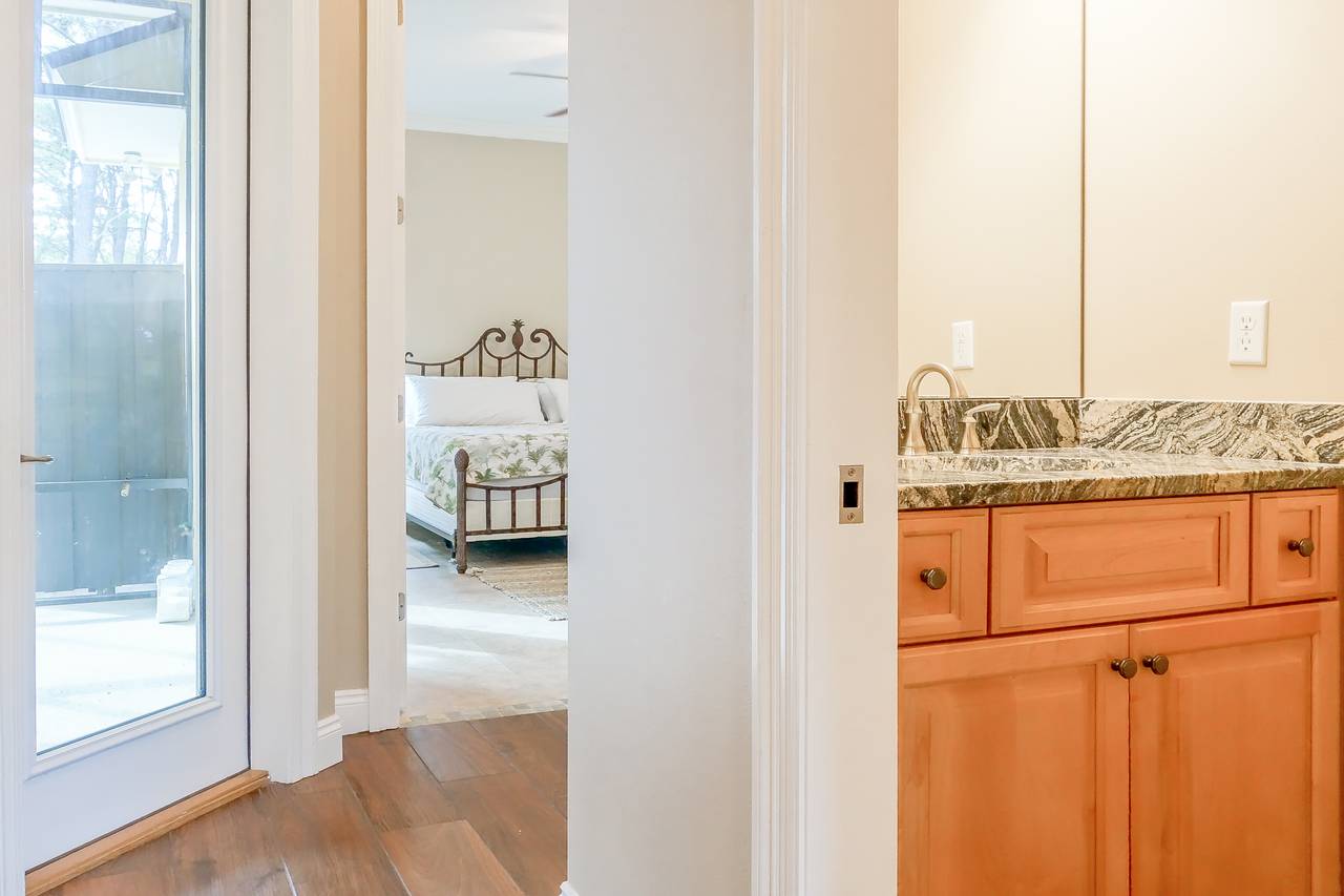 Costal Living Bedroom & Bathroom Costal Living Bedroom & Bathroom