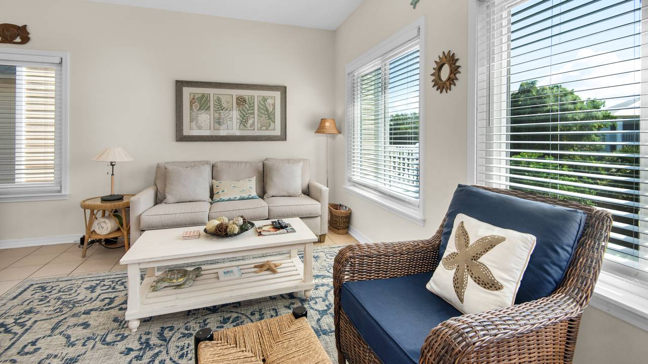 Breakaway Living Area Breakaway Living Area