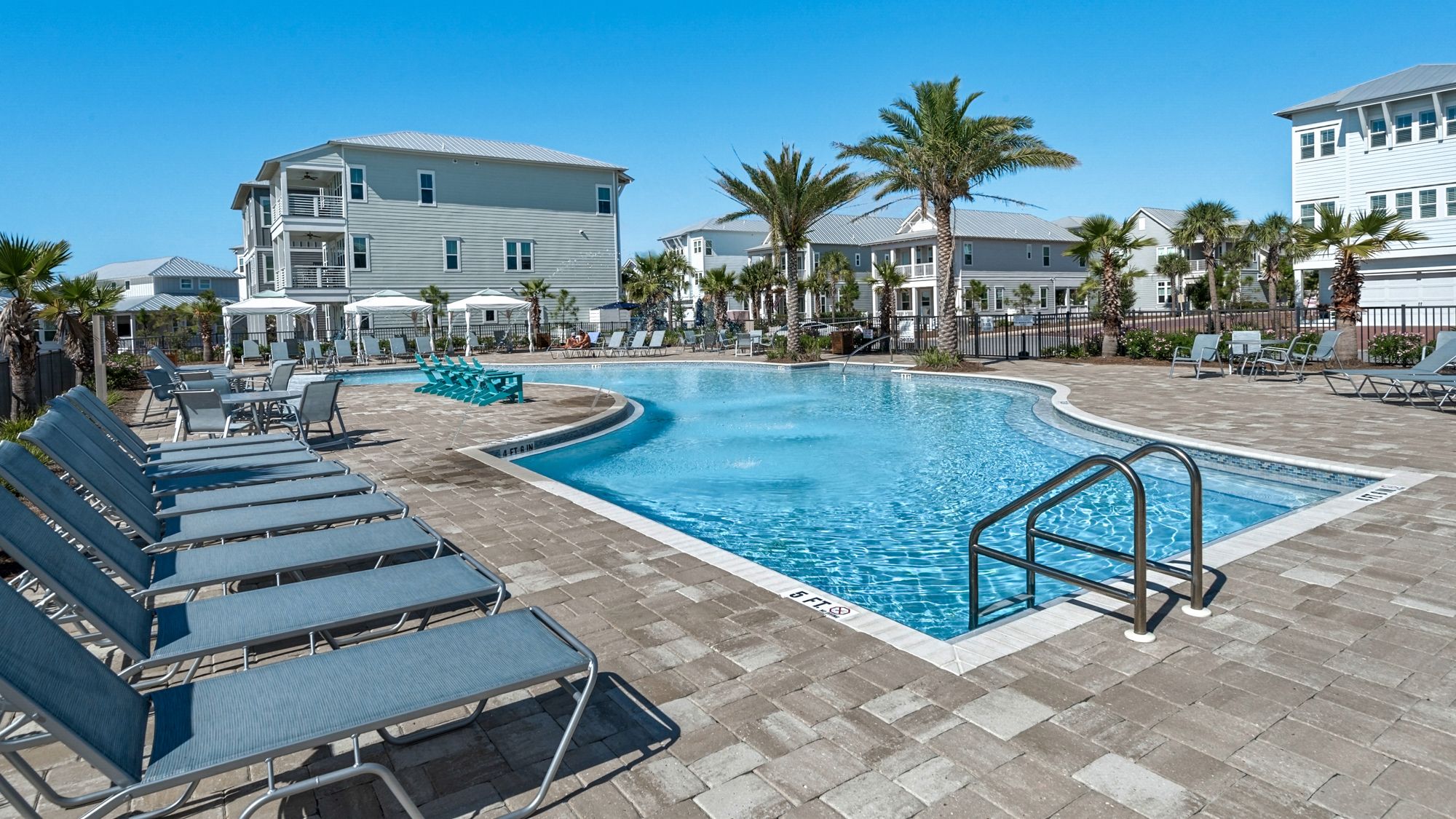 Prominence Neighborhood and Amenities