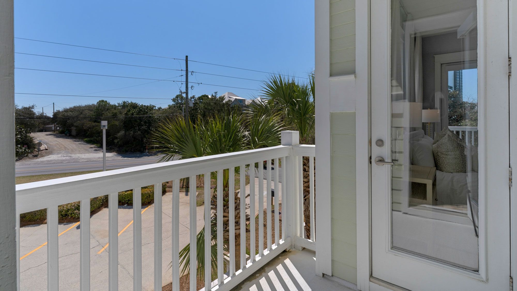 Sweet Retreat - 2nd Floor Balcony
